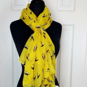 Printed Village Scarf NWT 0116